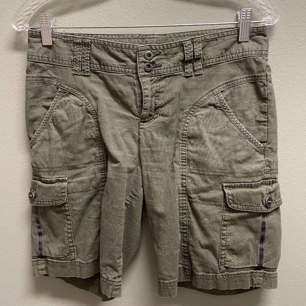 Columbia Outdoor Shorts - Olive Green